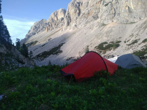 Campement au-dessus du refuge Triglavskih